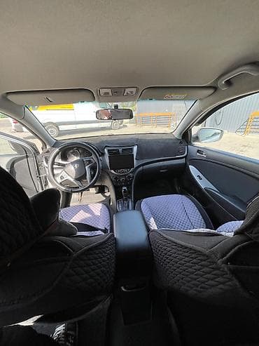 авто ауди: Hyundai Solaris: 2015 г., 1.6 л, Автомат, Бензин, Седан — 5