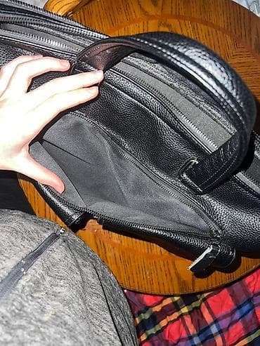 барсетка сумки: Деловая сумка-портфель черного цвета - Материал: фактурная эко-кожа — 4