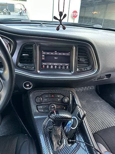 Продажа авто: Dodge Challenger: 2018 г., 3.6 л, Автомат, Бензин, Седан — 4