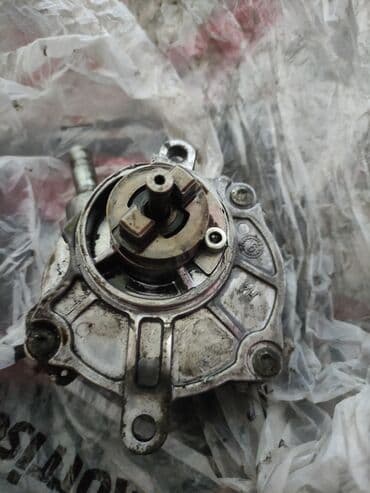 не рабочий генератор: Насос вакуумный, усилитель тормозов для двигателя ОМ 611 Mercedes — 4