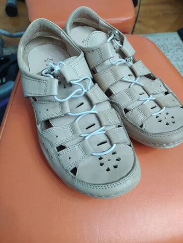 шлепка: Продаючистая кожа,носила один раз,размер не подошёл, очень — 7