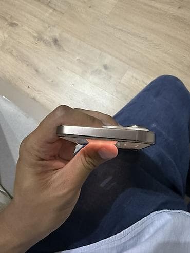 Продается iPhone 16 Promax 512 gb Аккумулятор 89% Заднее стекло — 6