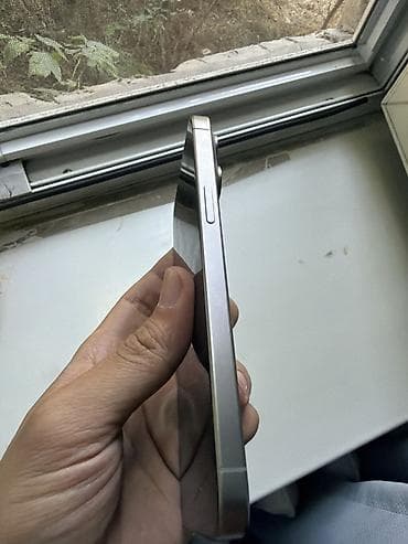 телефон бишкек бу: IPhone 15 Pro Max, Колдонулган, 512 ГБ, Күмүш, Куту, 83 % — 3