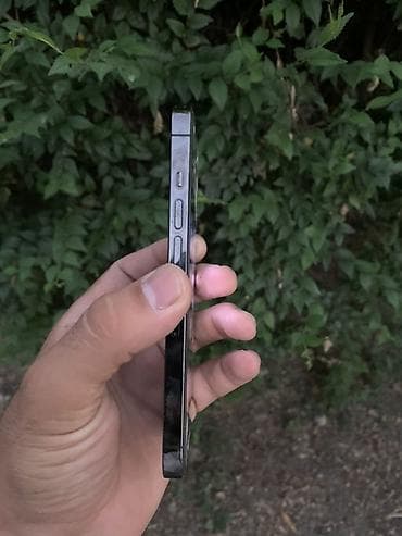 переносной кондиционер с фреоном: IPhone 13 Pro, Б/у, 256 ГБ, Space Gray, Кабель, 77 % — 3