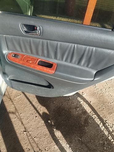 авто прадажа: Toyota Camry: 2004 г., 3 л, Автомат, Газ, Седан — 10