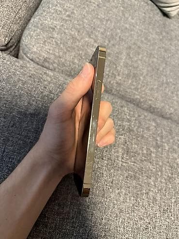 разбитый айфон: IPhone 12 Pro, Б/у, 128 ГБ, Золотой, 70 % — 3