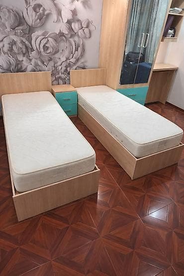моссовет: Односпальная кровать, Б/у, С матрасом, длина - 200 см — 1