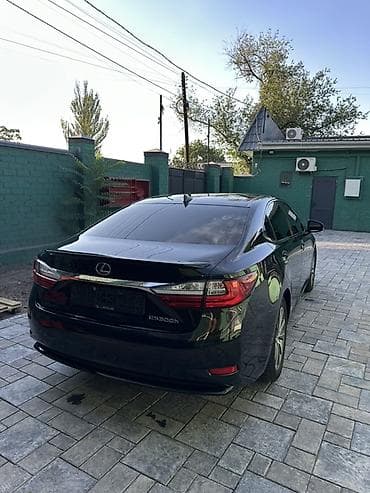 Lexus ES: 2016 г., 2.5 л, Автомат, Гибрид, Седан — 3