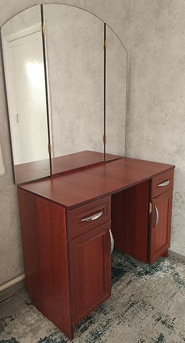 Туалетные столики: Гарнитур для зала, Б/у, Шкаф, МДФ, Самовывоз, цвет - Коричневый — 2