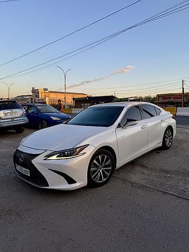 Lexus ES: 2019 г., 2.5 л, Вариатор, Гибрид, Седан lalafo.kg да Lexus ES: 2019 г., 2.5 л, Вариатор, Гибрид, Седан