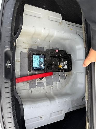 панель машины: Hyundai Avante: 2020 г., Автомат, Гибрид, Седан — 3