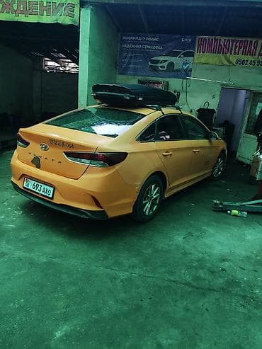 покраска квартиры цена: Hyundai Sonata LPI, оранжевый седан с установленным багажным боксом на — 5
