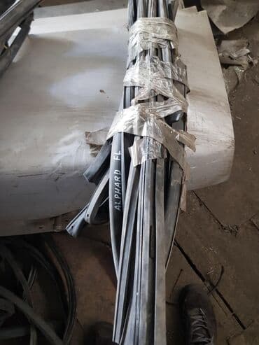 оригинальные расходные материалы 40 фотобумага: Toyota Alphard, дверные уплотнительные резинки, Тойота Пльфард — 1