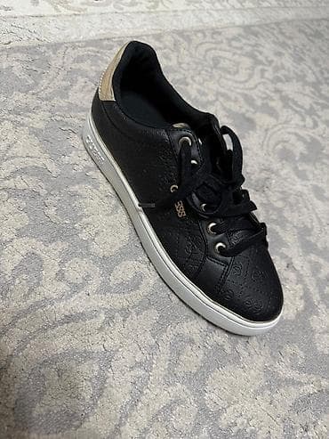 Кроссовки, 41, Guess, Новый, цвет - Черный, Самовывоз