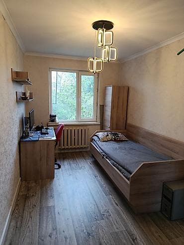 rent: 3 комнаты, Без мебели — 4