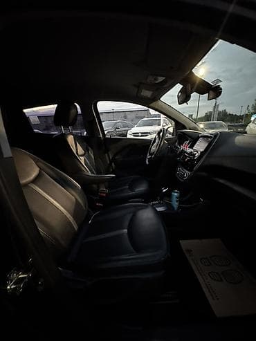 люк 124: Chevrolet Spark: 2019 г., 1 л, Вариатор, Бензин, Хэтчбэк — 6