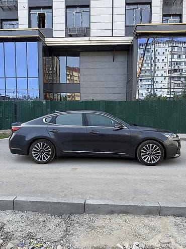 продаю к7: Kia K7: 2018 г., 2.4 л, Автомат, Бензин, Седан — 7