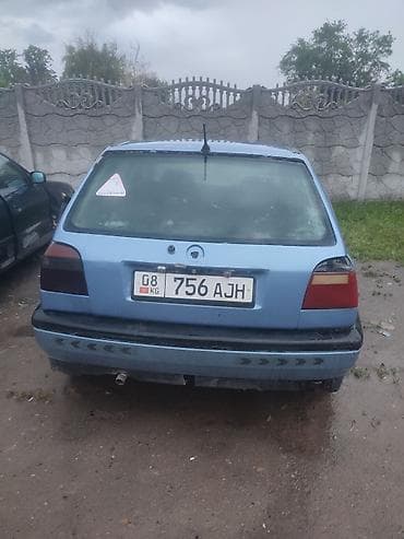 Продажа авто: Volkswagen Golf: 1992 г., 1.8 л, Механика, Бензин, Хэтчбэк — 8