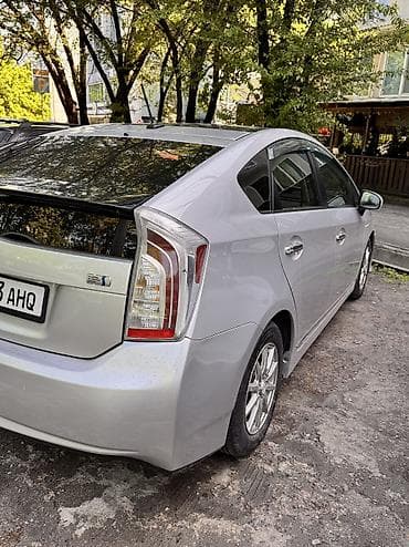 тайота приус 11: Toyota Prius: 2011 г., 1.8 л, Робот, Гибрид, Универсал — 9