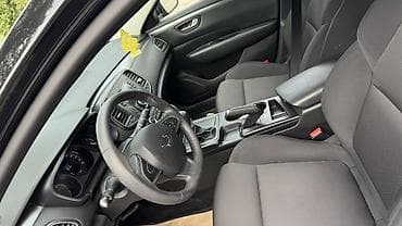 Renault: Renault SM6: 2020 г., 2 л, Автомат, Седан — 6