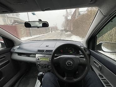 лейсан машина: Mazda Demio: 2003 г., 1.3 л, Автомат, Бензин, Хэтчбэк — 7