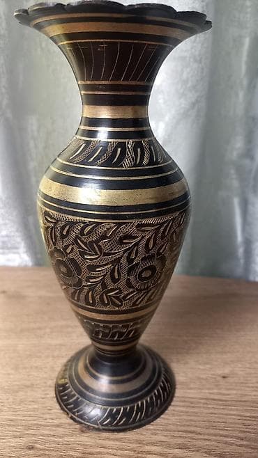 Үй сааты: Ваза бронза с чернением винтажная в отличном состоянии — 2