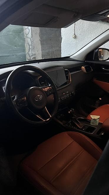 Kia Sorento: 2017 г., 2.4 л, Автомат, Бензин, Кроссовер — 7