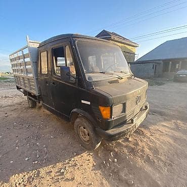 актрос тягачи: Легкий грузовик, Mercedes-Benz, Дубль, Б/у — 1