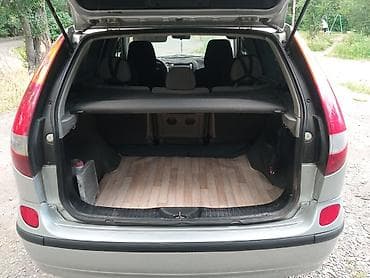 lync co: Nissan Almera Tino: 2001 г., 1.8 л, Механика, Газ, Минивэн — 7