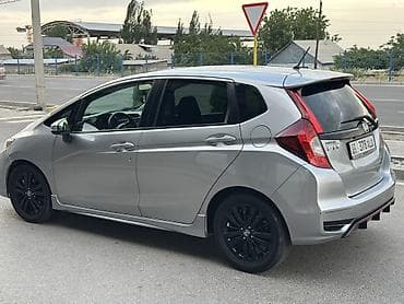 fit 2: Honda Fit: 2017 г., Вариатор, Бензин, Хэтчбэк — 7