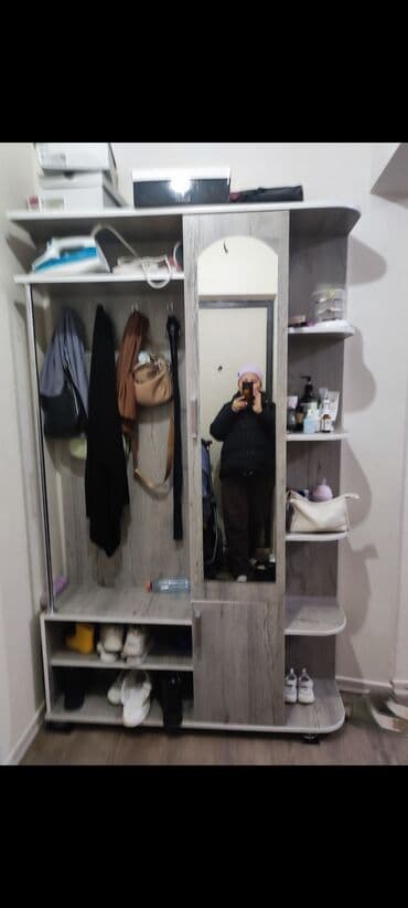 подставка под телевизор настенная: Гарнитур для прихожей, Зеркало, ДСП, цвет - Серый — 1