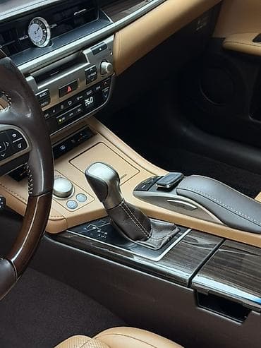 гибрид срочно: Lexus ES: 2017 г., 2.5 л, Вариатор, Гибрид, Седан — 10