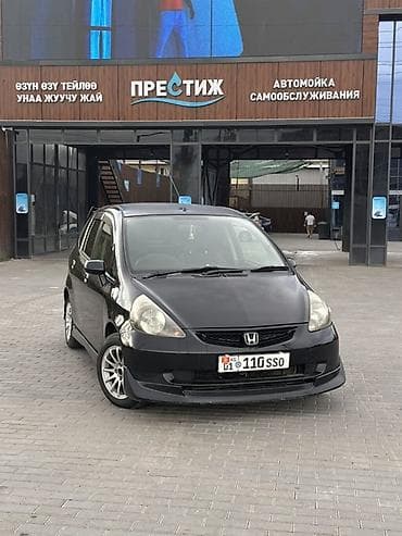 Honda Fit: 2002 г., 1.3 л, Автомат, Бензин, Хэтчбэк at lalafo.kg Honda Fit: 2002 г., 1.3 л, Автомат, Бензин, Хэтчбэк