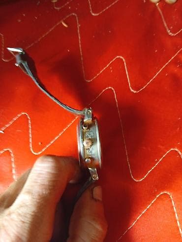 garmin 7: Наручные мужские часы с круглым корпусом и кожаным ремешком — 1