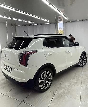 Транспорт: Ssangyong Tivoli: 2020 г., 1.6 л, Автомат, Дизель, Кроссовер — 4