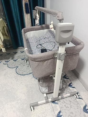 ининг бейби коляска: Детская приставная кроватка, С колесиками, цвет - Серый — 1