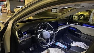wuling mini ev: Volkswagen ID.6: 2022 г., Электромобиль, Кроссовер — 6