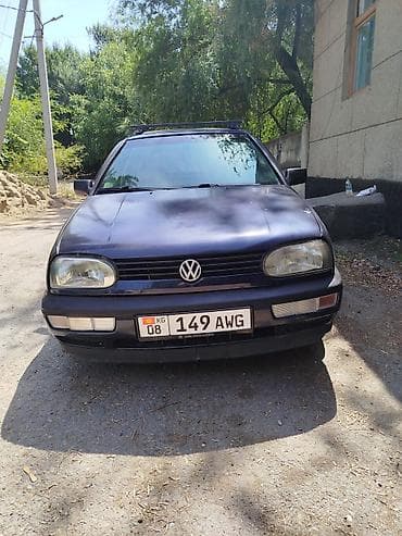 Продажа авто: Volkswagen Golf: 1993 г., Механика, Бензин, Хэтчбэк — 3