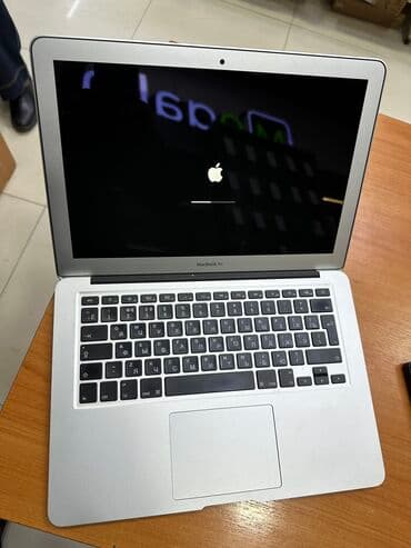 макбуки: Ультрабук, Apple, 8 ГБ ОЭТ, Intel Core i5, 13.3 ", Колдонулган, Татаал эмес тапшырмалар үчүн, эс тутум SSD — 2