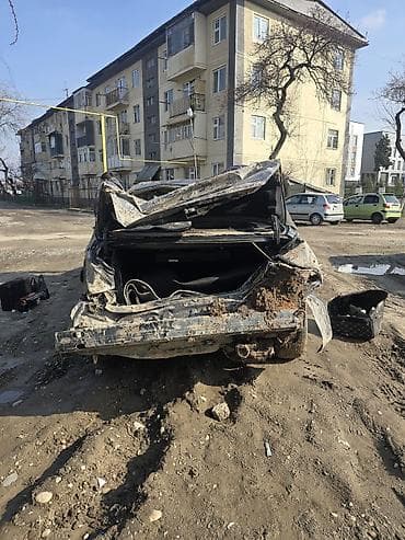 Audi: Автомобиль для разборки (седан, серый) Описание: - Кузов после — 3