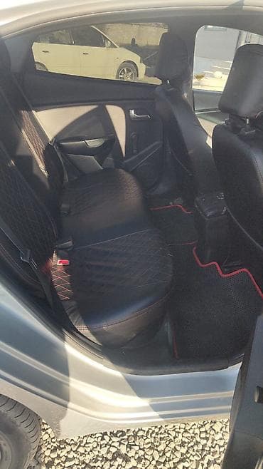 прсеп машина: Kia Rio: 2016 г., 1.6 л, Автомат, Бензин, Седан — 8