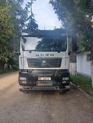 15 тонник самосвал: Грузовик, Howo — 1