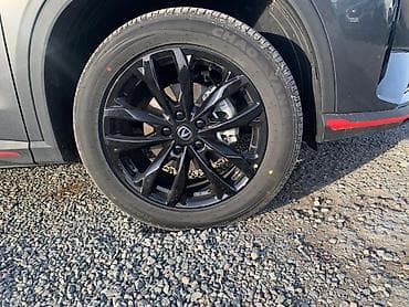 tesla model x: Changan : 2024 г., 1.5 л, Робот, Бензин, Кроссовер — 7