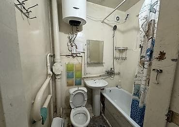 osh flat: Советская/Скрябина Сдается 1х ком квартира Этаж: 3 из 3 Серия — 4