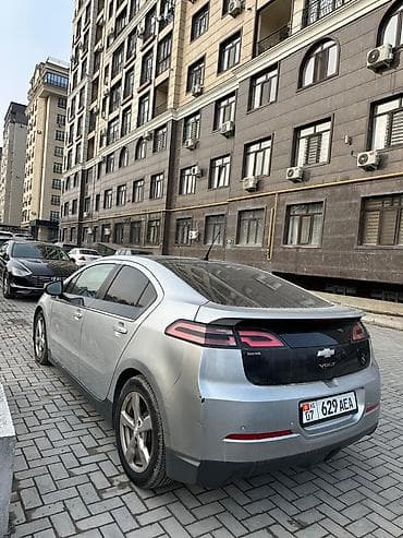Chevrolet Volt: 2011 г., 1.4 л, Автомат, Гибрид, Хэтчбэк — 5