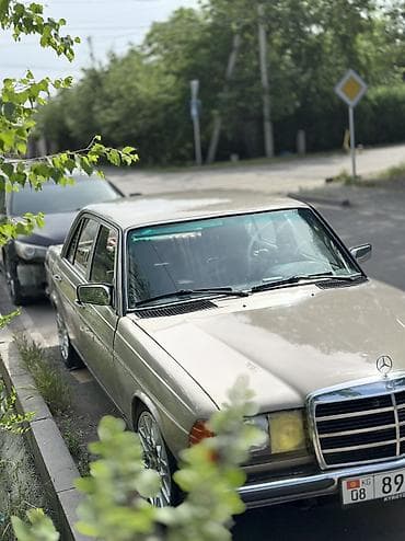 антенна мерседес: Mercedes-Benz W123: 1985 г., 2 л, Механика, Бензин, Седан — 8