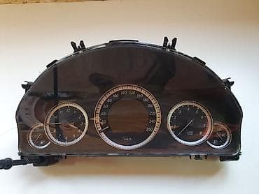 расходомер мерс 211: Щиток приборов Mercedes-Benz — 1