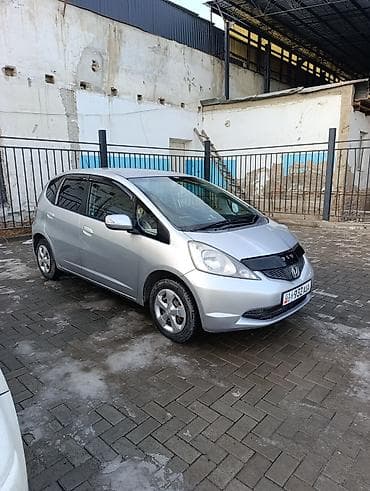 Honda Fit: 2007 г., 1.3 л, Вариатор, Бензин