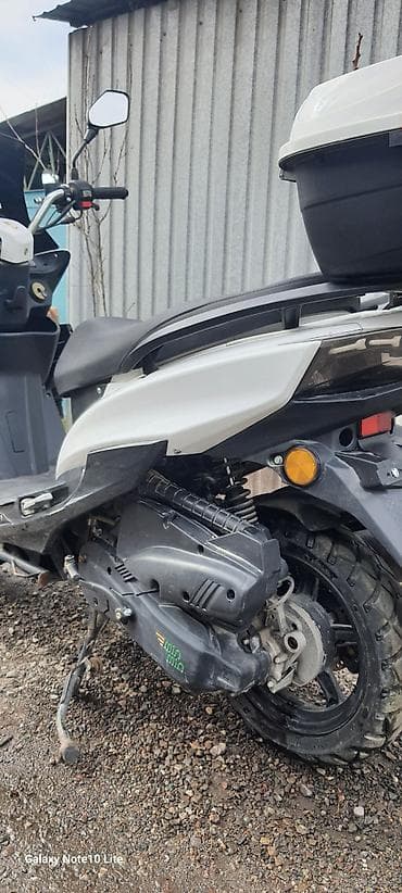 алла тоо: Макси-скутер Турист, 150 куб. см, Бензин — 5