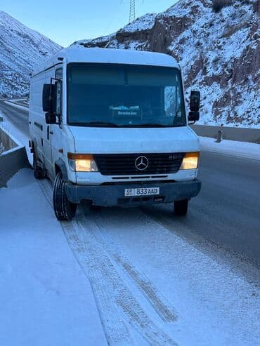 лобовое стекло виндом: Легкий грузовик, Mercedes-Benz, Стандарт, Б/у — 2